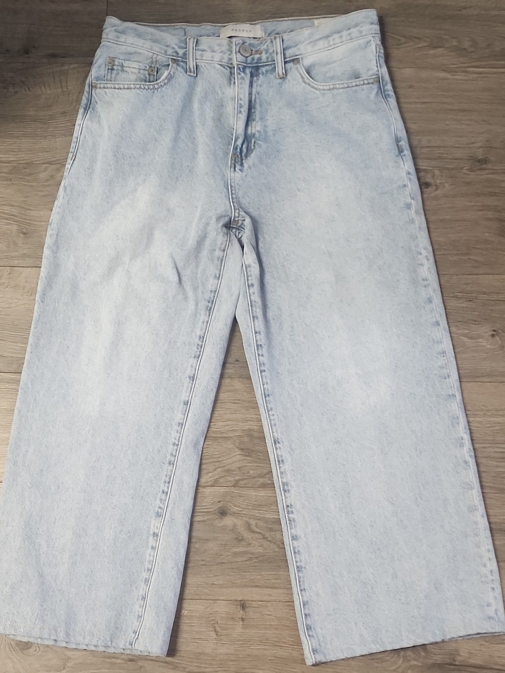 PacSun Women's Light Wash Relaxed Wide-Leg Jeans